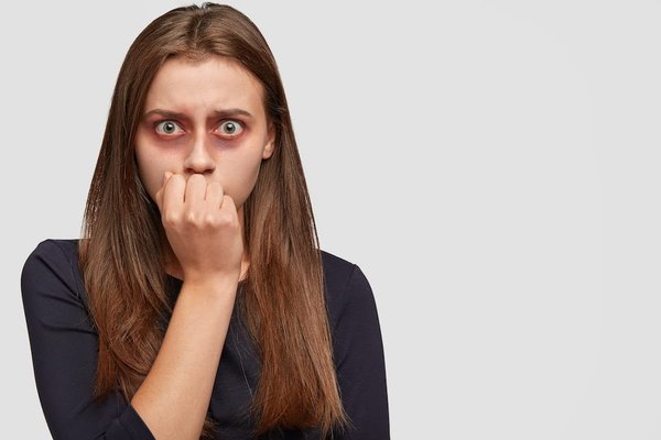 Quelles stratégies peuvent aider à surmonter la peur de l'avion grâce à la psychologie ?